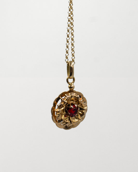 Médaillon pierre rouge